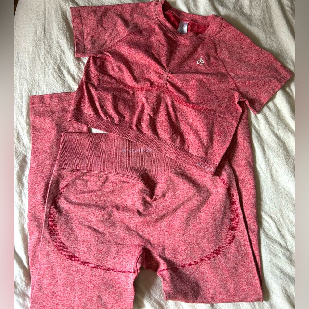 Ryderwear legging and crop top